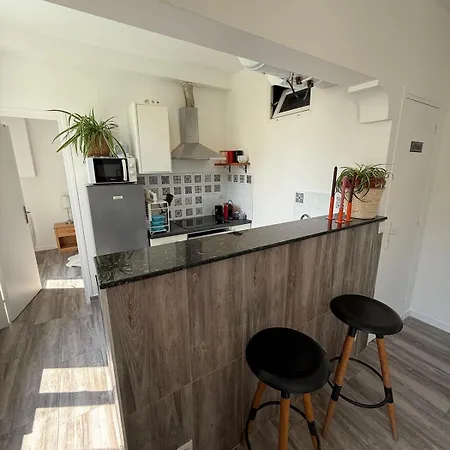 3-pièces Rénové, Paris Proche, 6 Pers Asnières