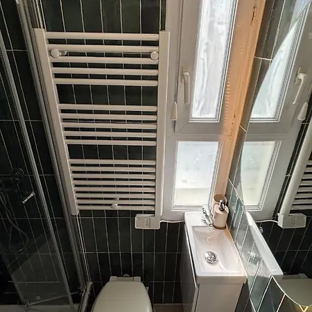 Appartamento 3-pièces Rénové, Paris Proche, 6 Pers